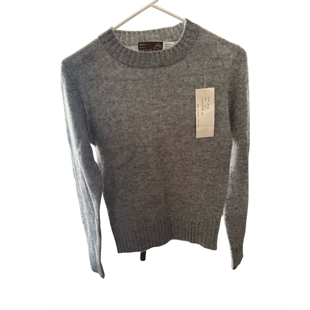 A & S Vintage Wool Acrylic Sweater Gray Sz Large NWT Crew Neck Women’s $99